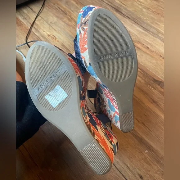Anne Klein Lina Wedge Sandal - Picture 8 of 8